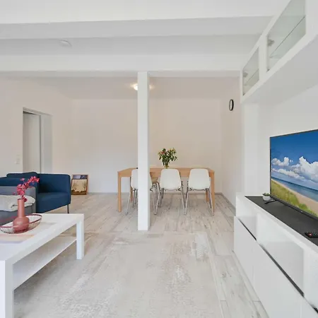 Strandgaenger Nr 3 Lejlighed *